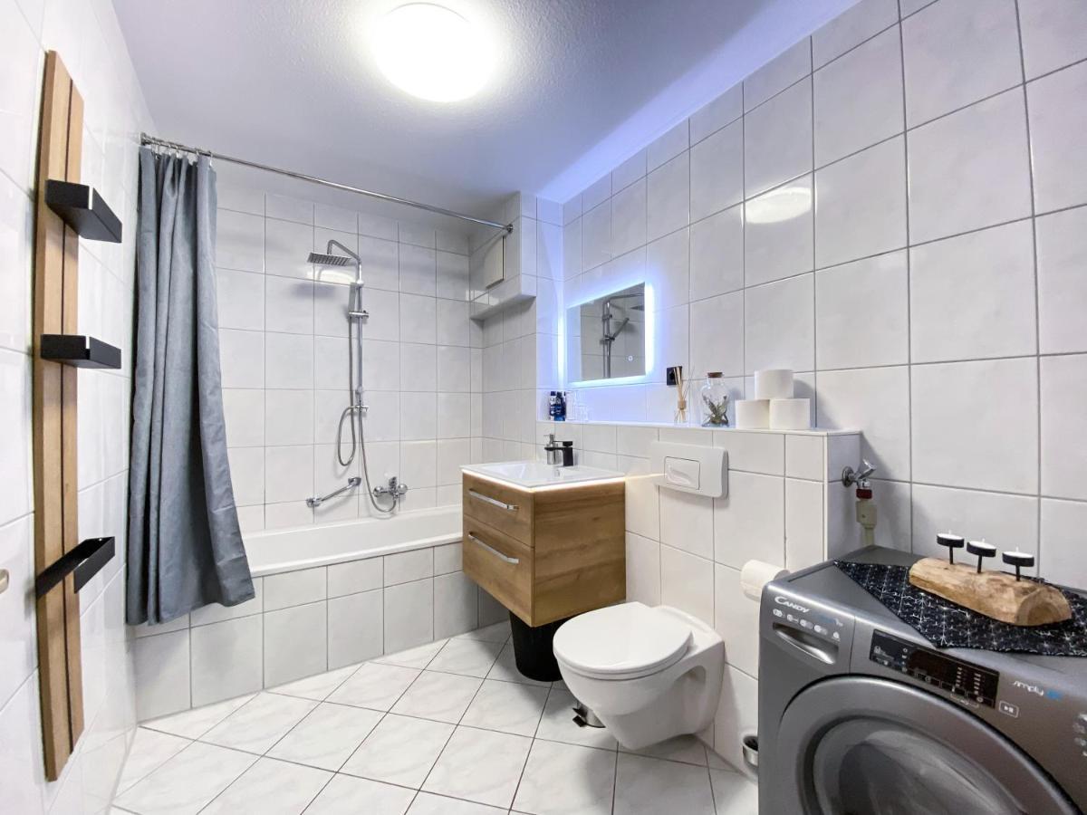 Wohlfuehl-Apartment Mit Kostenfreier Tiefgarage, Wifi & Terrasse Leipzig Exterior foto